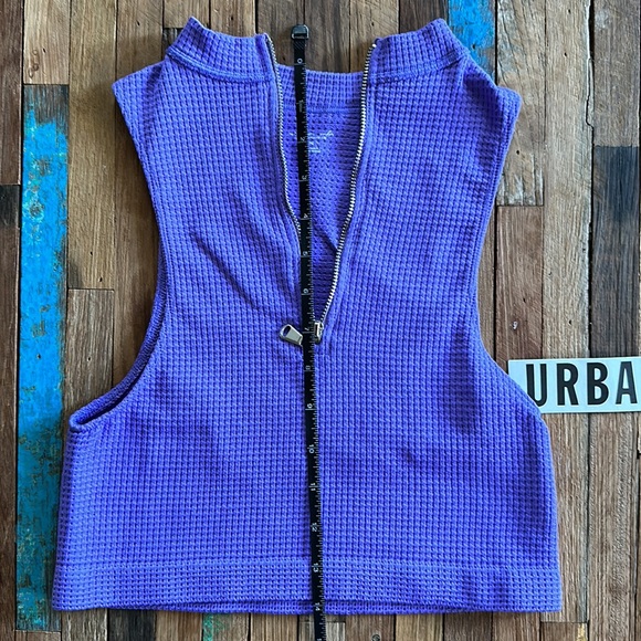 Urban Outfitters Waffle Knit Crop Top NWT Sz XL - Picture 7 of 10